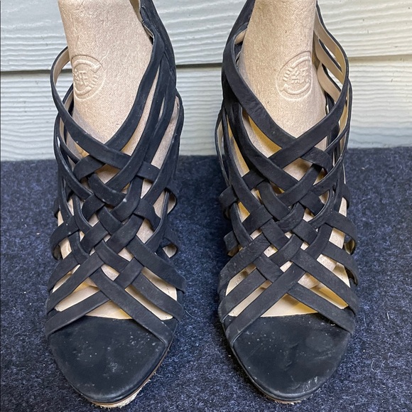 Caged Heels - Picture 2 of 6